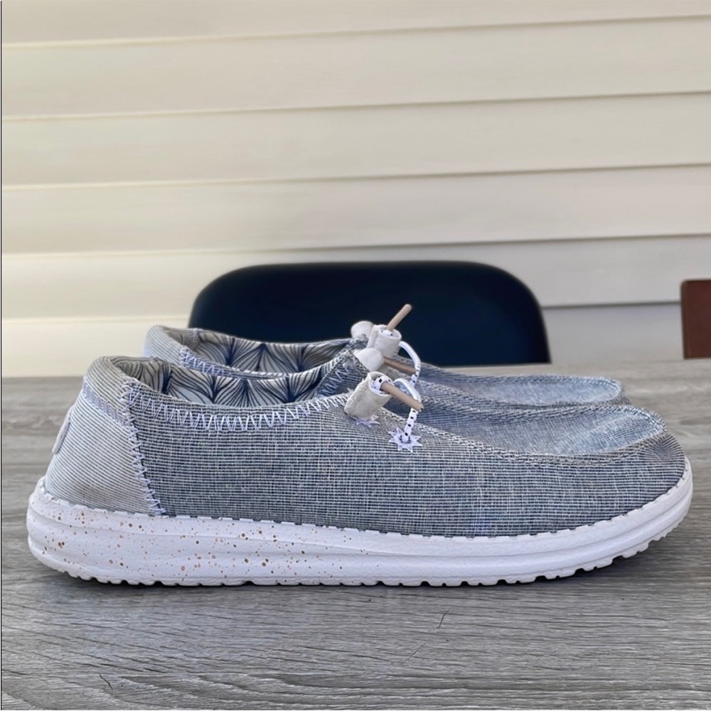 Hey Dude Womens Shoes Size 10